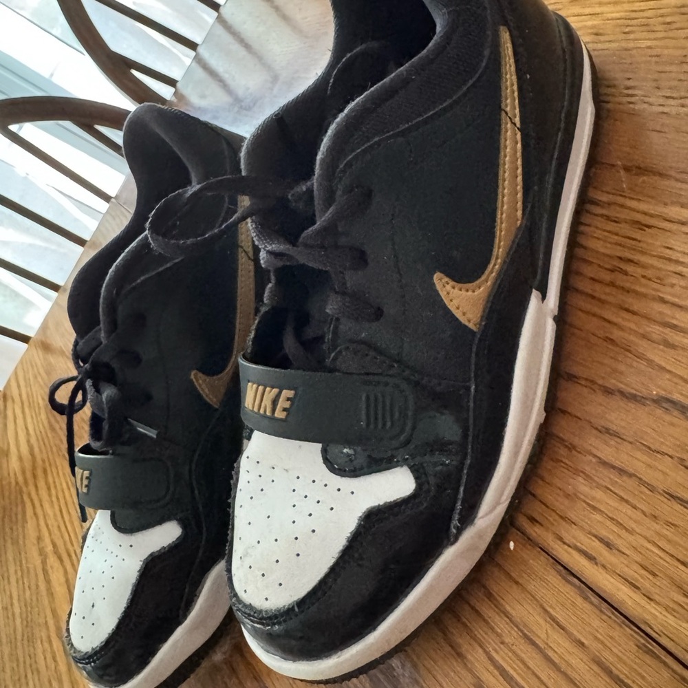 Nike Black and White Classic Sneakers